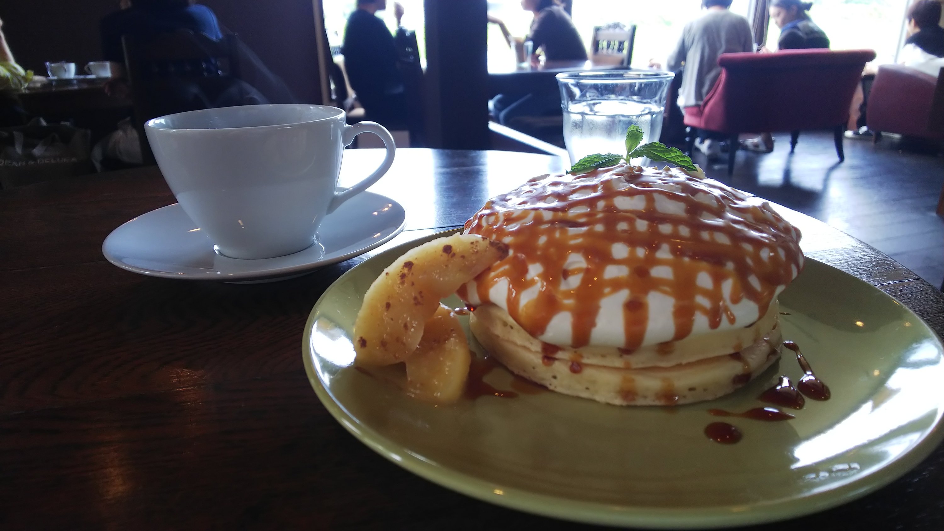 富士市 スイーツ Cafe Escape ｶﾌｪ ｴｽｹｰﾌﾟ 新興住宅街の1画にあるパンケーキ推しカフェ 今日はどこ行く 何食べる