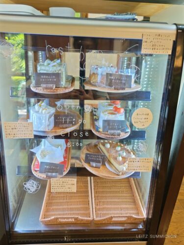 山梨県【レストハウス伊奈ヶ湖】森の中の小さなカフェレストランで手作りケーキ!白鳥がいる綺麗な湖散策も!ダヤンテールblog